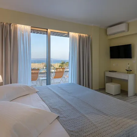 ホテル Alexandra Hotel&apartments 4*
