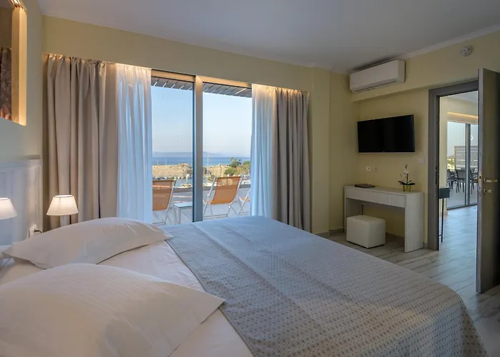 Hotell Alexandra Hotel&apartments 4*