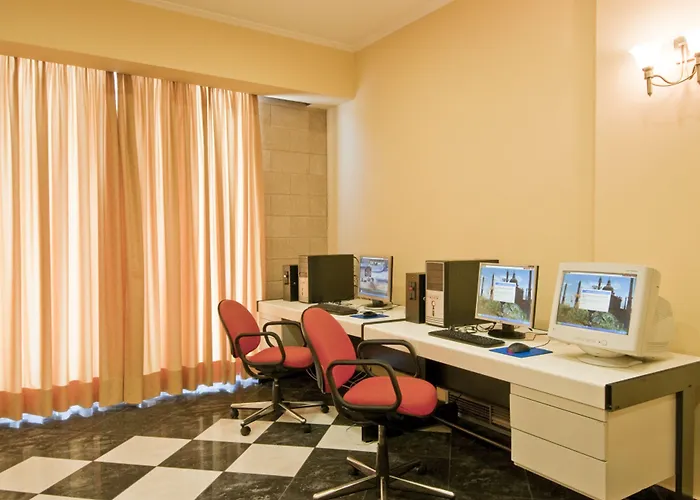 Alexandra Hotel&apartments 4*