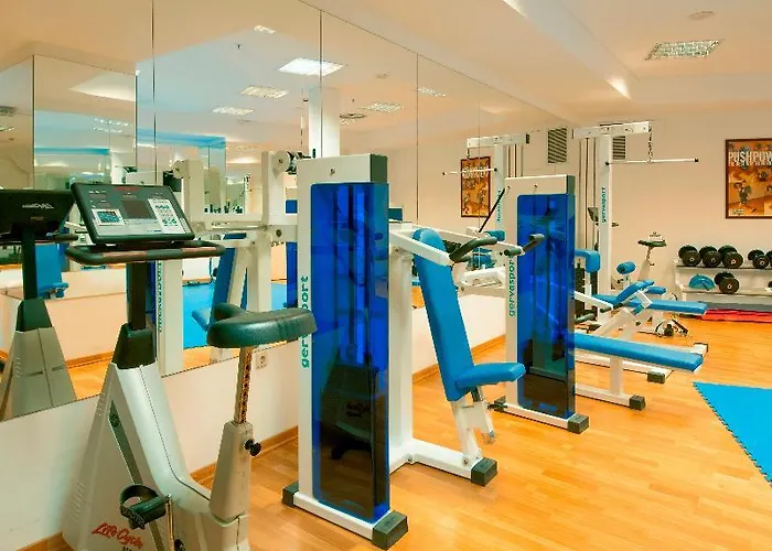 Alexandra Hotel&apartments