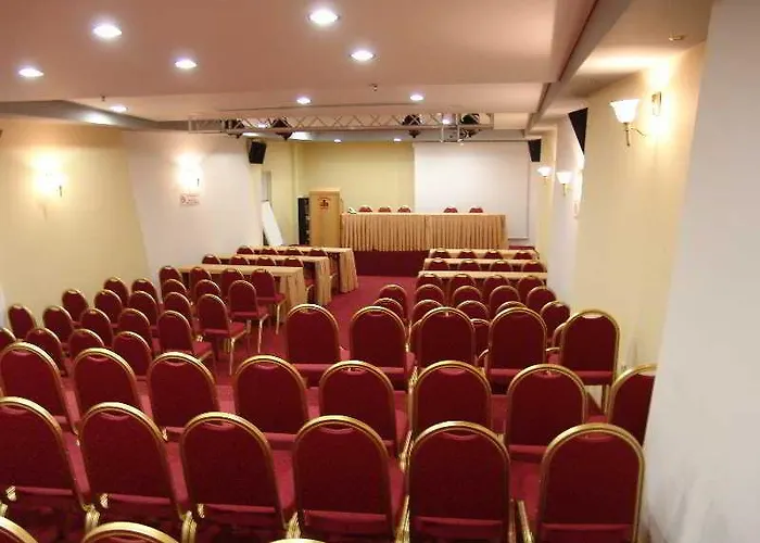 Hotell Alexandra Hotel&apartments 4*