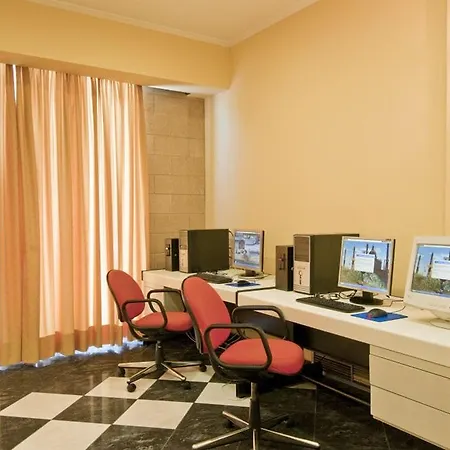 Hotel Alexandra Hotel&apartments 4*