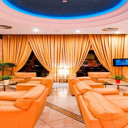 Отель Alexandra Hotel&apartments 4*