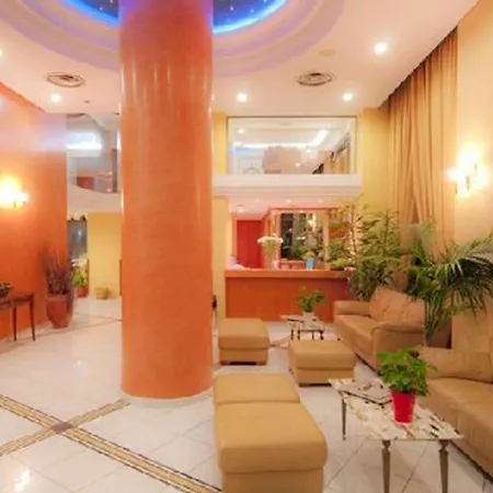 Отель Alexandra Hotel&apartments 4*