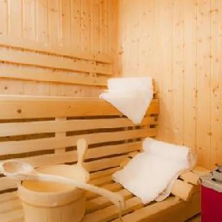 Hotel Alexandra Hotel&apartments 4*