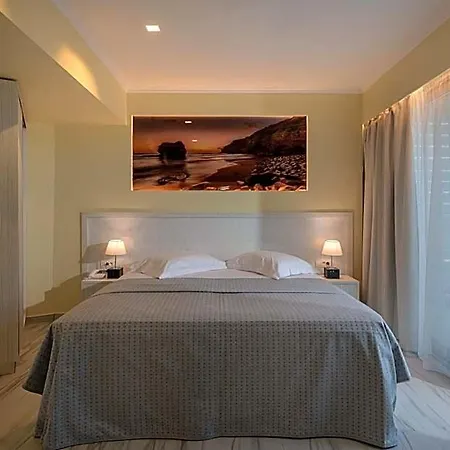 Hotel Alexandra Hotel&apartments 4*