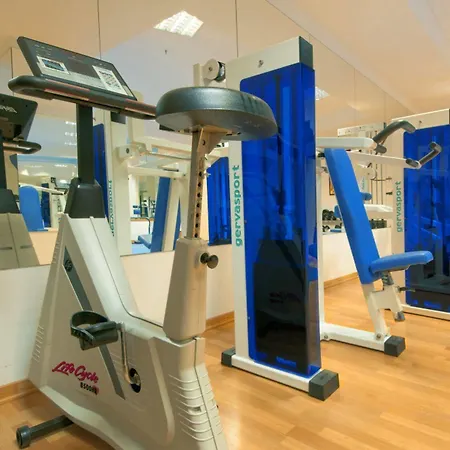 Alexandra Hotel&apartments מלון העיירה קוס