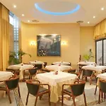 Alexandra Hotel&apartments