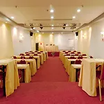 Hotel Alexandra Hotel&apartments 4*
